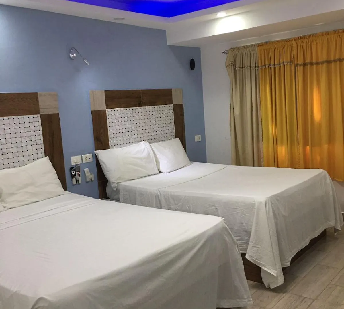 Hotel Restaurant Hamilton Boca Chica