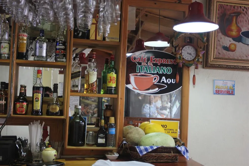Hotel Restaurant Hamilton Boca Chica