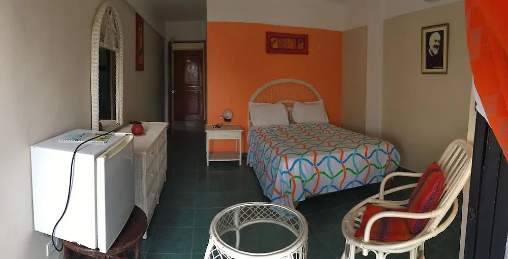 Hotel Restaurant Hamilton Boca Chica