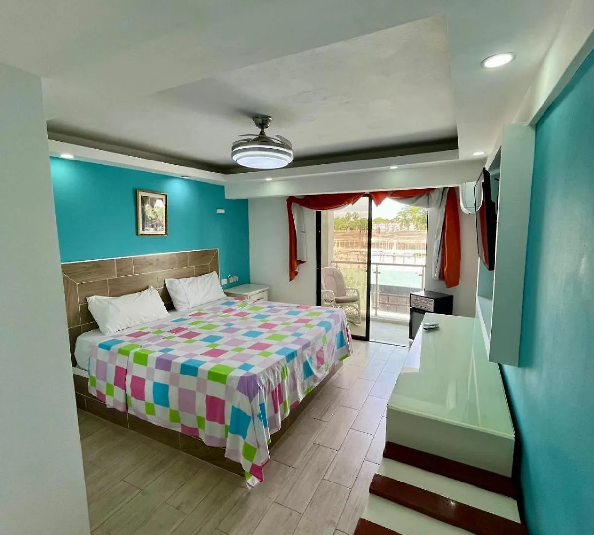 Hotel Restaurant Hamilton Boca Chica